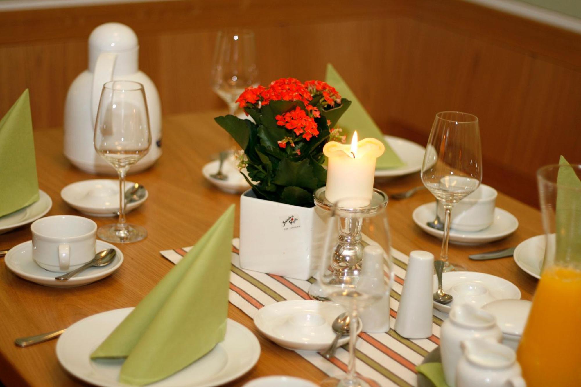 Hotel Gasthof Zur Post Barnau Luaran gambar