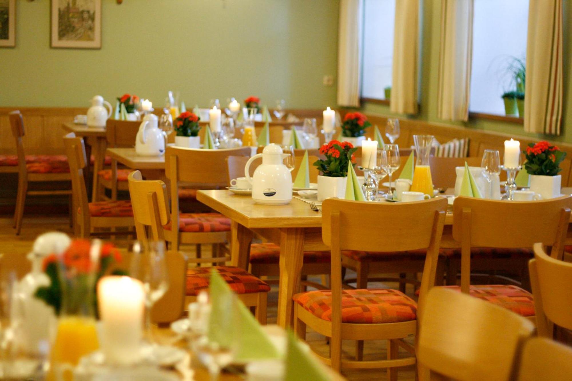 Hotel Gasthof Zur Post Barnau Luaran gambar