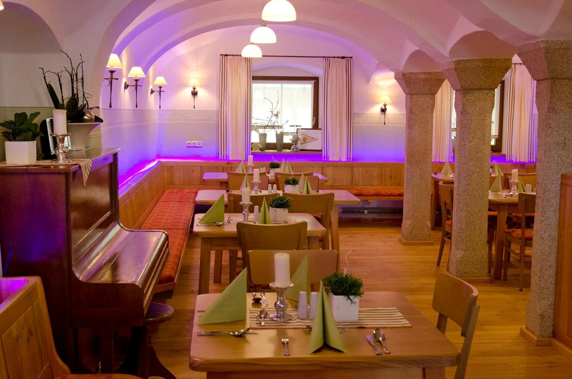 Hotel Gasthof Zur Post Barnau Luaran gambar